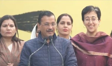 'दिल्ली की महिलाओं के खाते में हर महीने आएंगे 1000 रुपये, चुनाव बाद 2100 रुपये कर देंगे...', केजरीवाल का ऐलान
